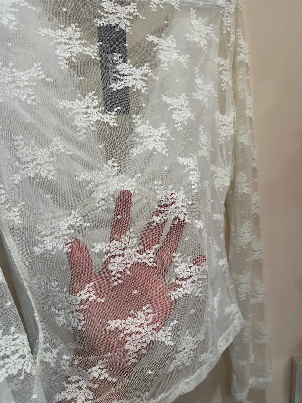New blouse - Picture 4 of 4